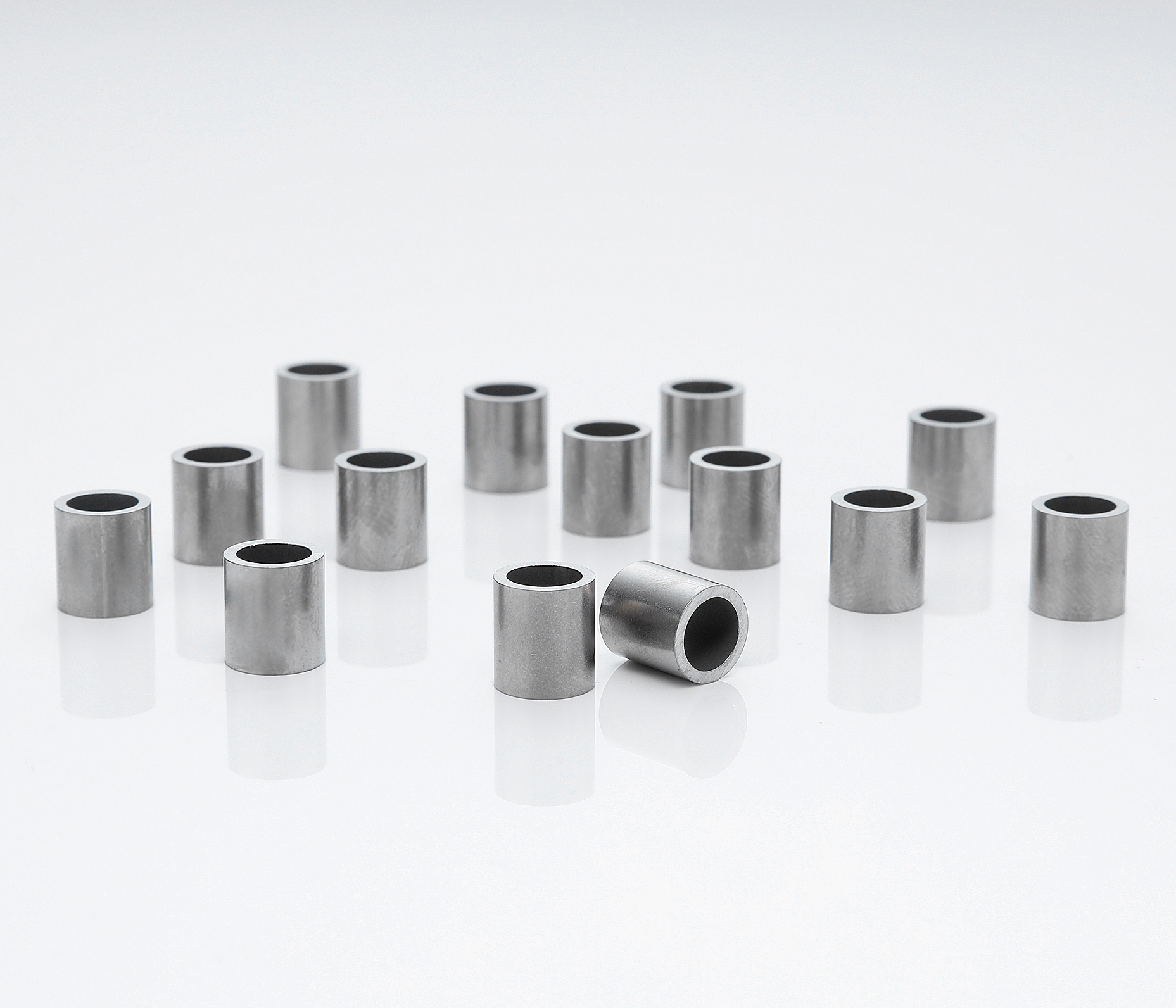 Edelstahlhülse 9x6,6x1,2 mm (bis M6) Edelstahlhülse 9x6,6x1,2 mm (bis M6)